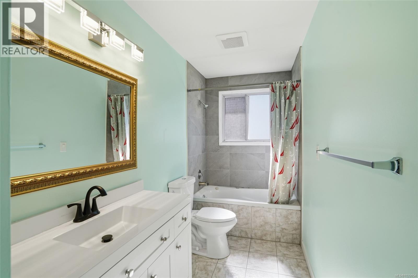 3528 HAMMOND BAY RD - 33