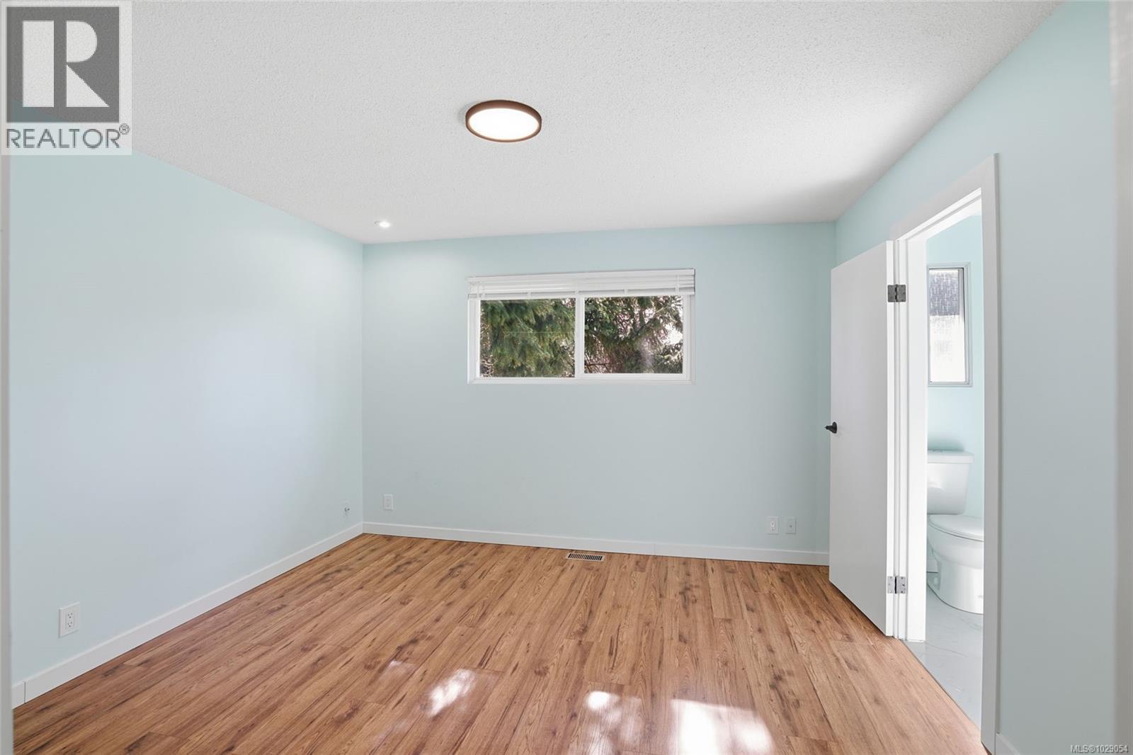 3528 HAMMOND BAY RD - 38