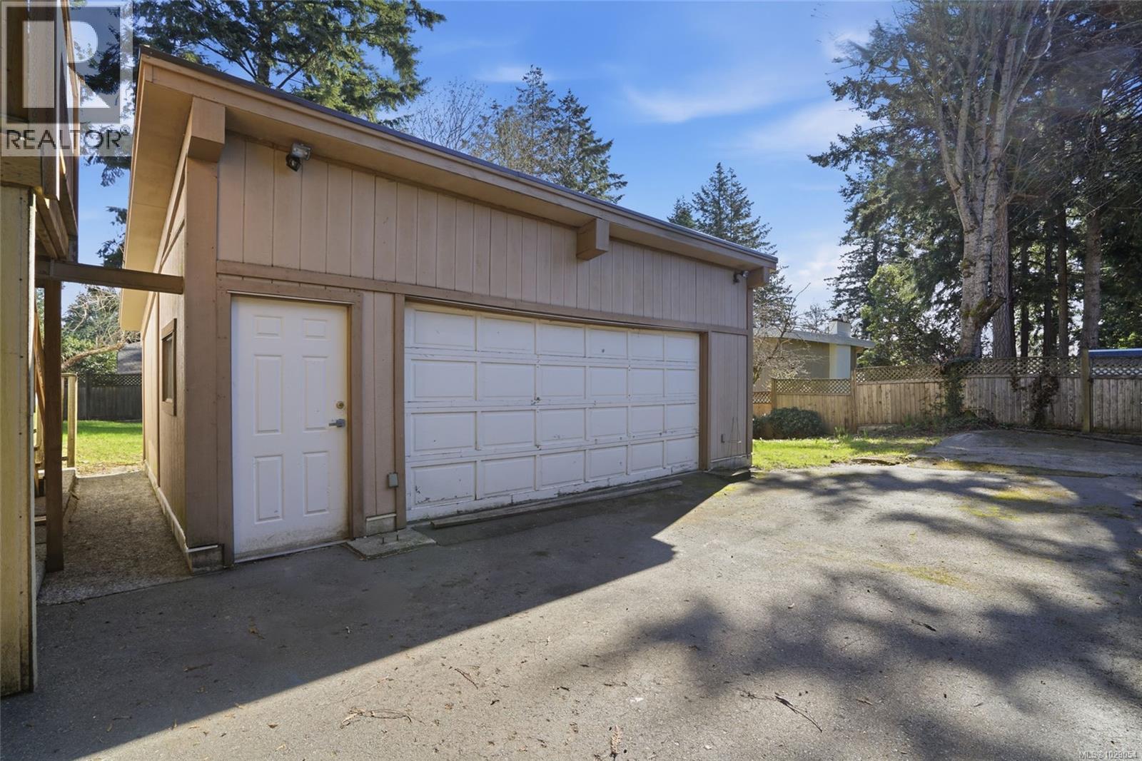 3528 HAMMOND BAY RD - 7