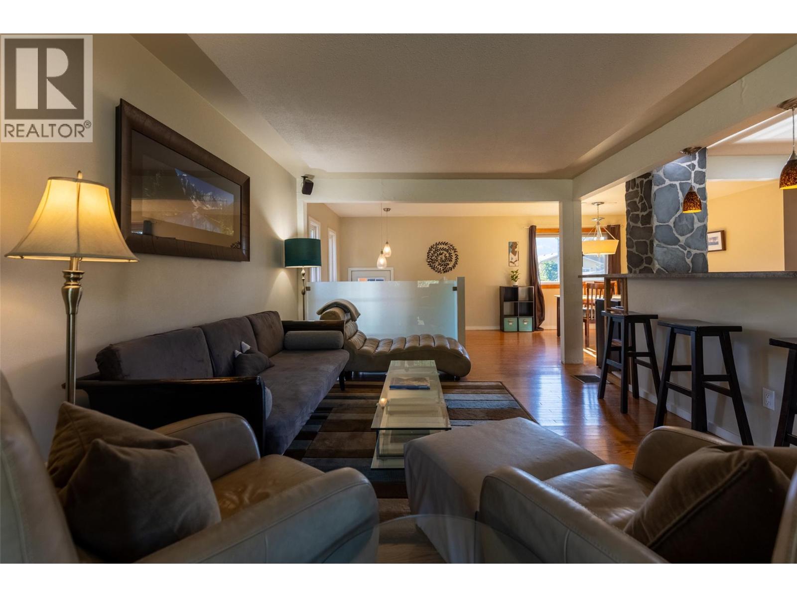 862 11th Avenue, Fernie