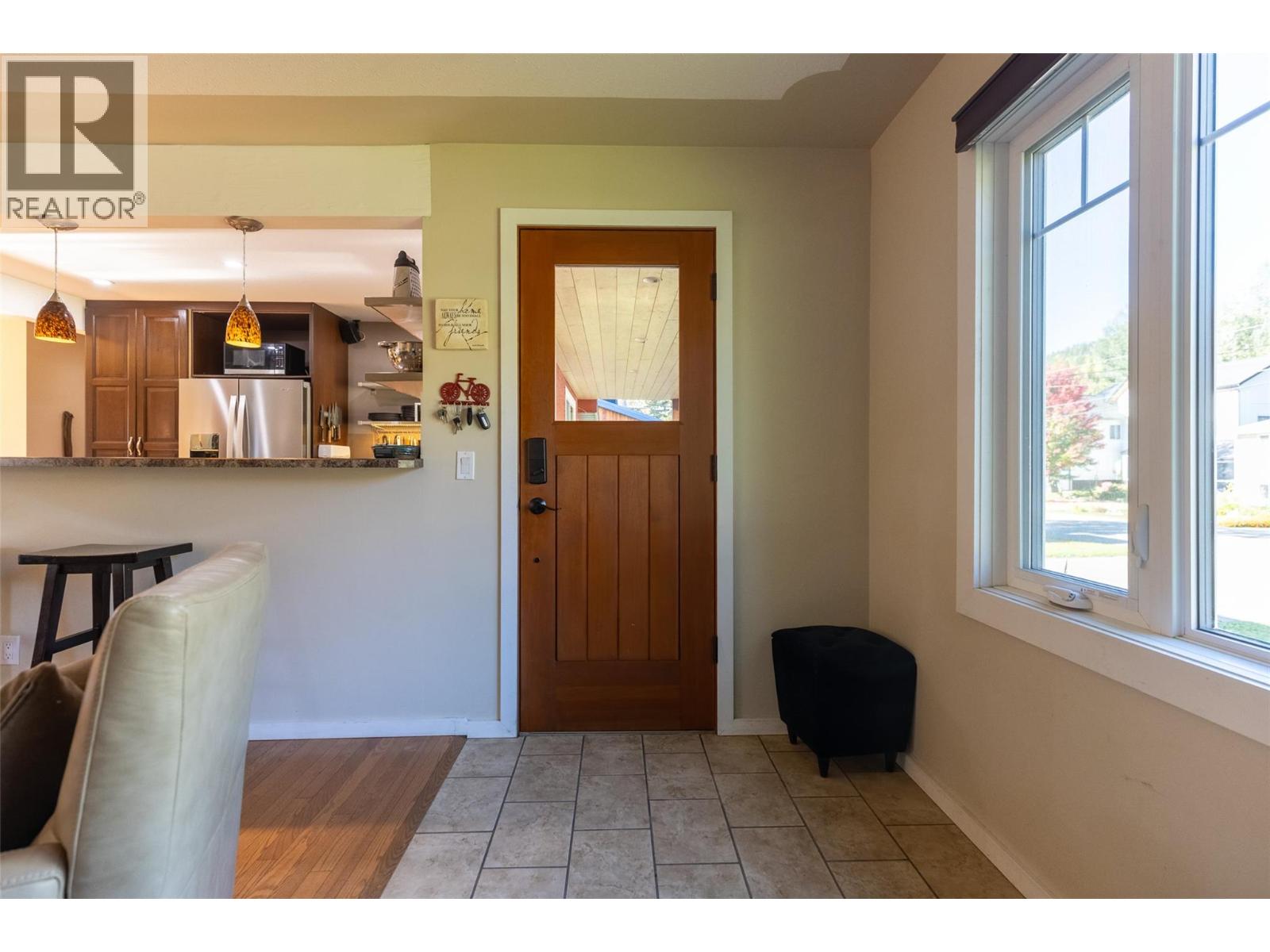 862 11th Avenue, Fernie