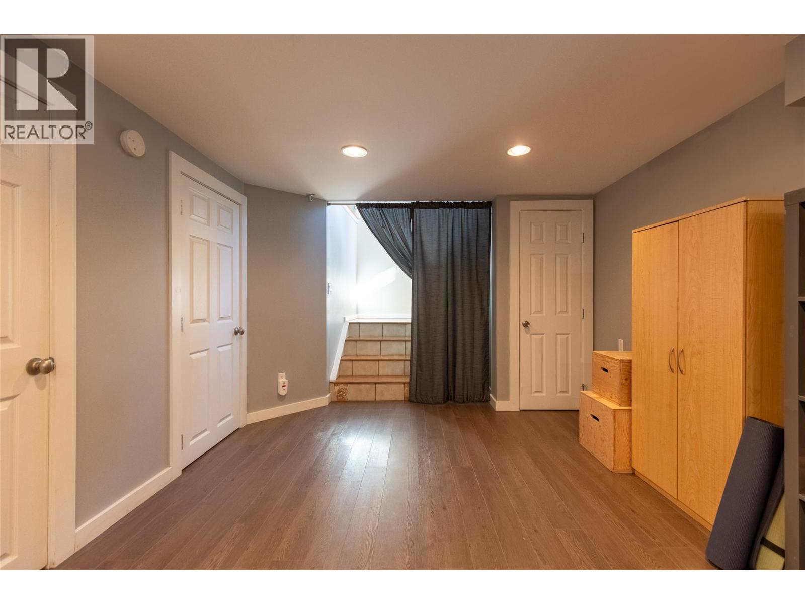 862 11th Avenue, Fernie