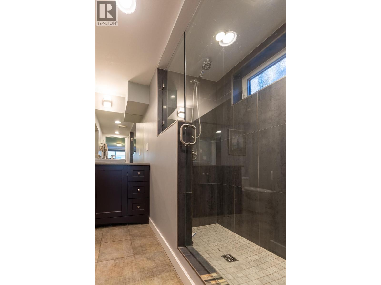 862 11th Avenue, Fernie