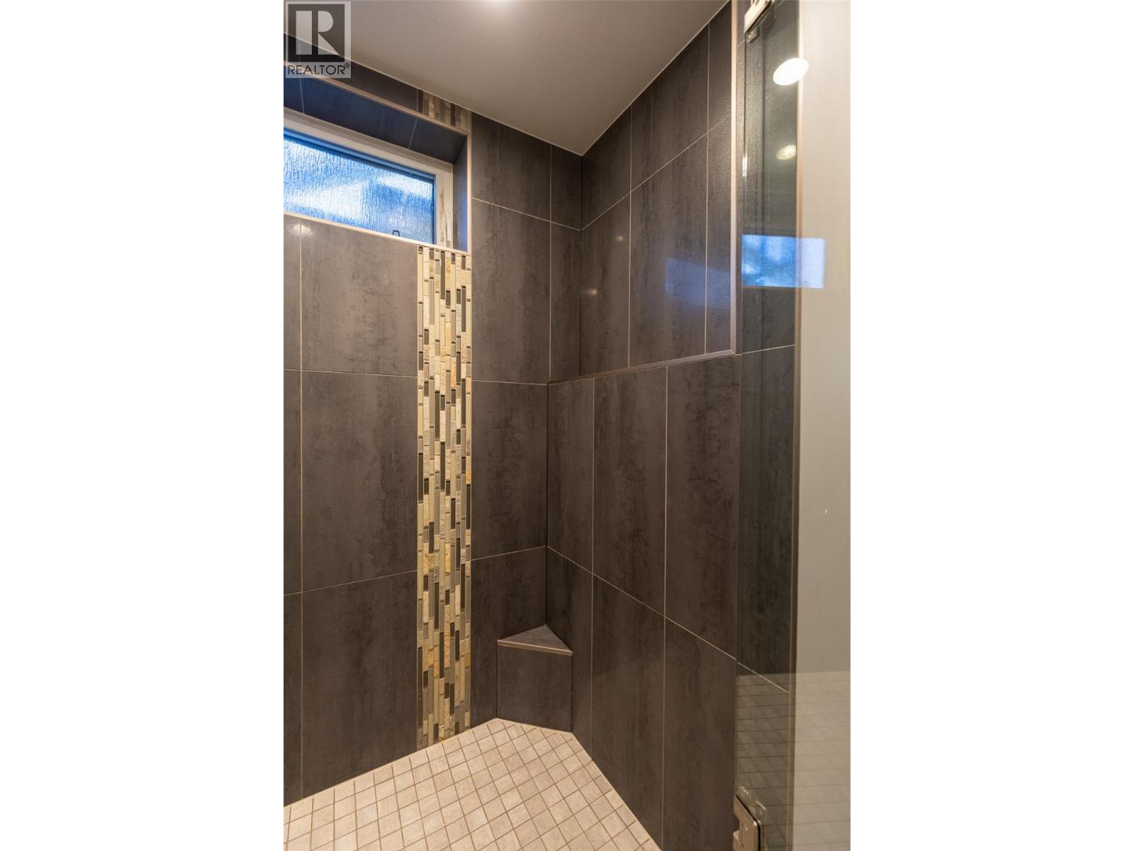 862 11th Avenue, Fernie