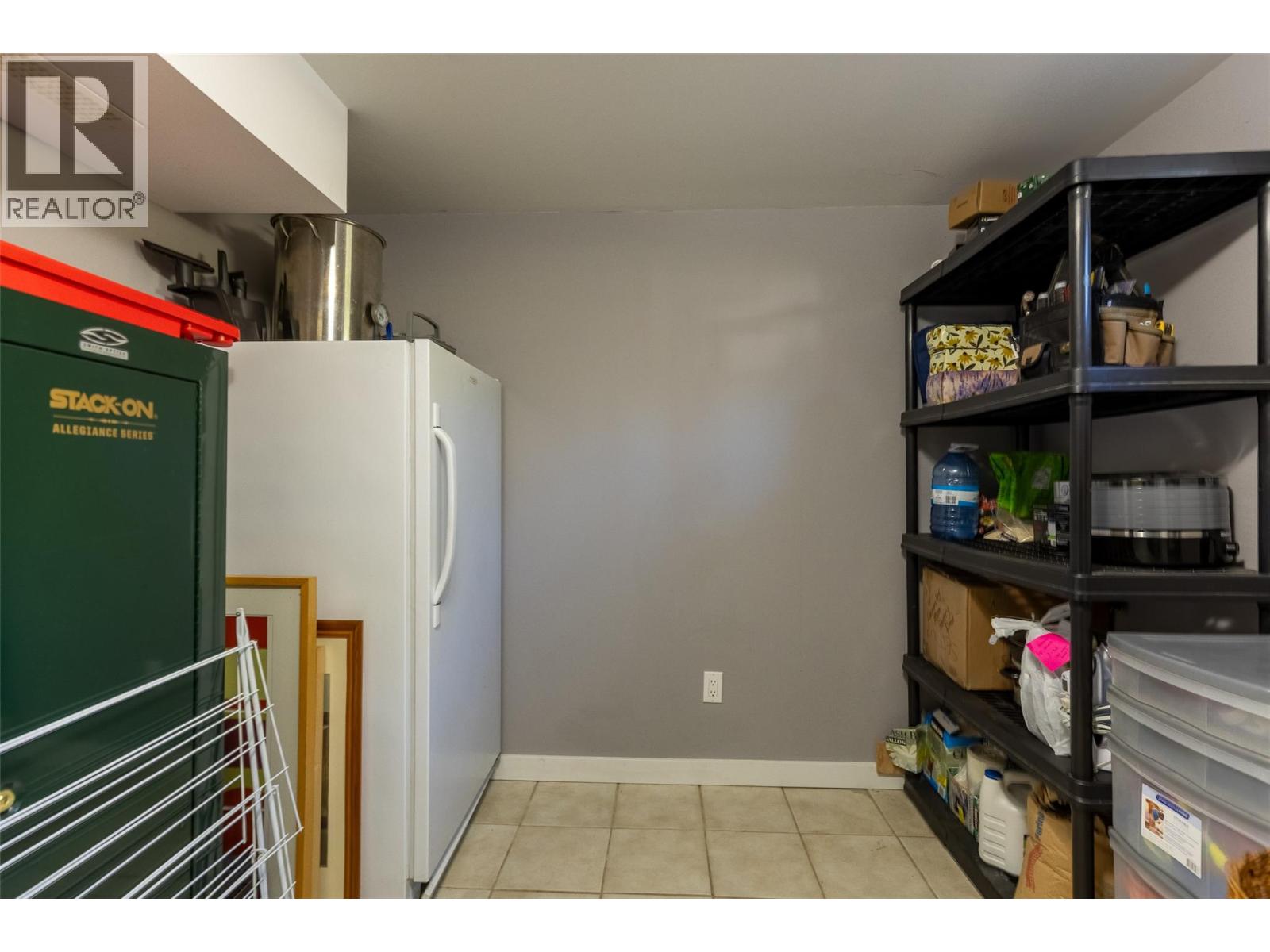 862 11th Avenue, Fernie