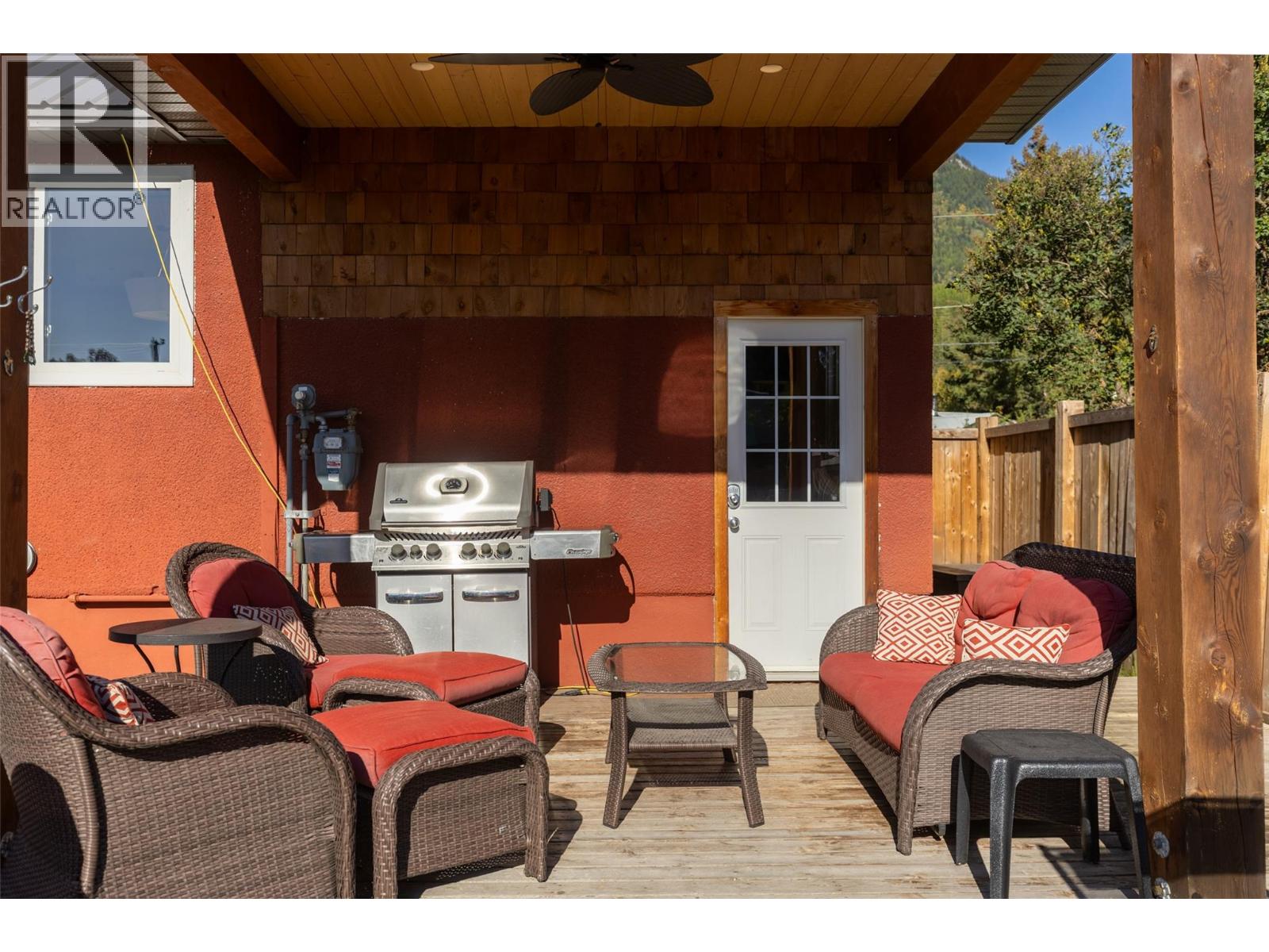 862 11th Avenue, Fernie