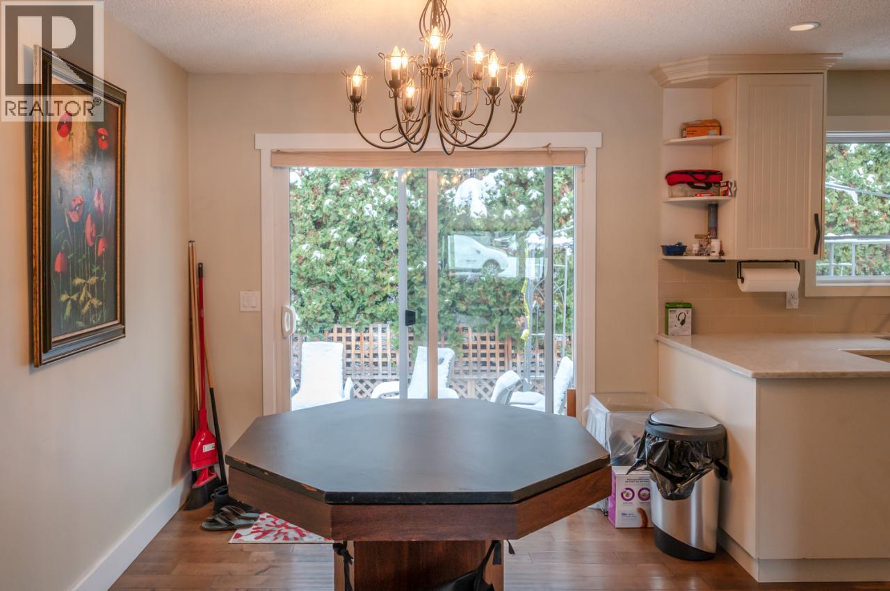 668 TOZER Avenue, Kelowna