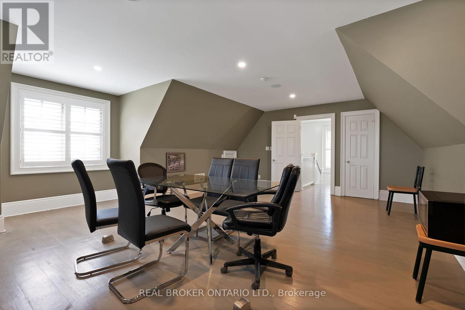 780 GARDEN STREET - 32