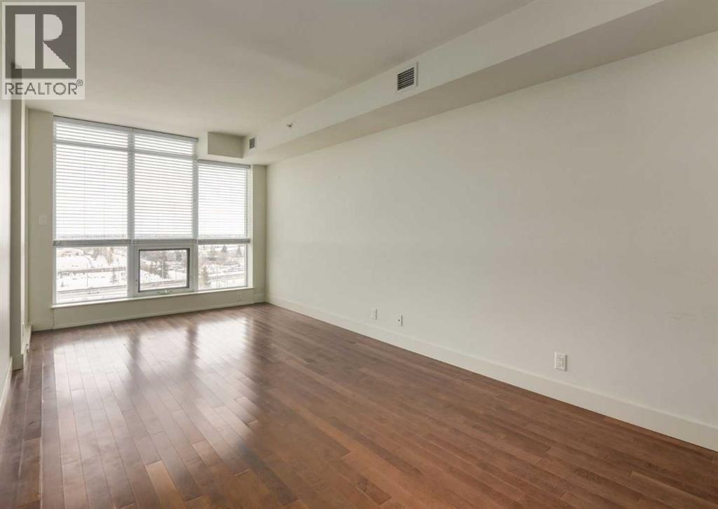 Single Family House for Sale in   Shawnee Hill SW Shawnee Slopes Calgary 