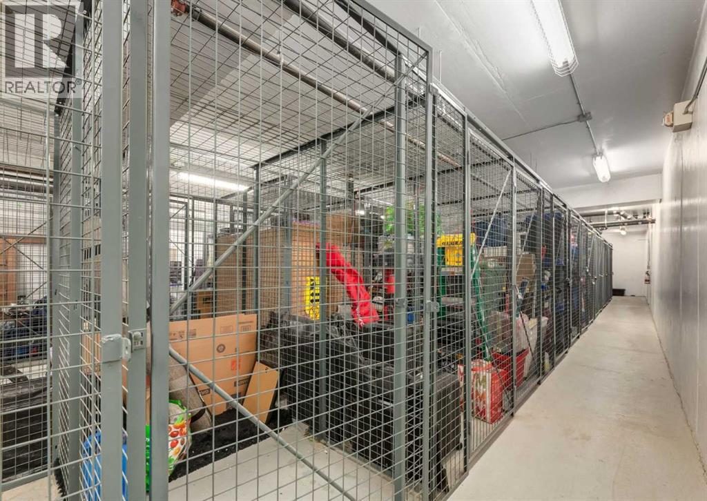 Single Family House for Sale in   Shawnee Hill SW Shawnee Slopes Calgary 