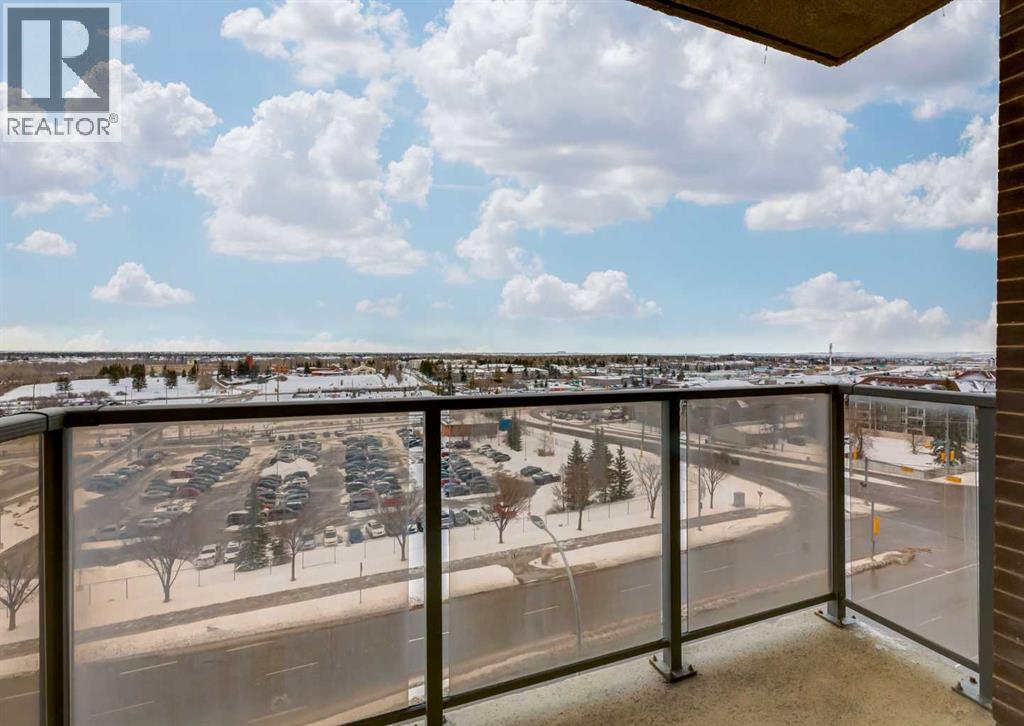 Single Family House for Sale in   Shawnee Hill SW Shawnee Slopes Calgary 