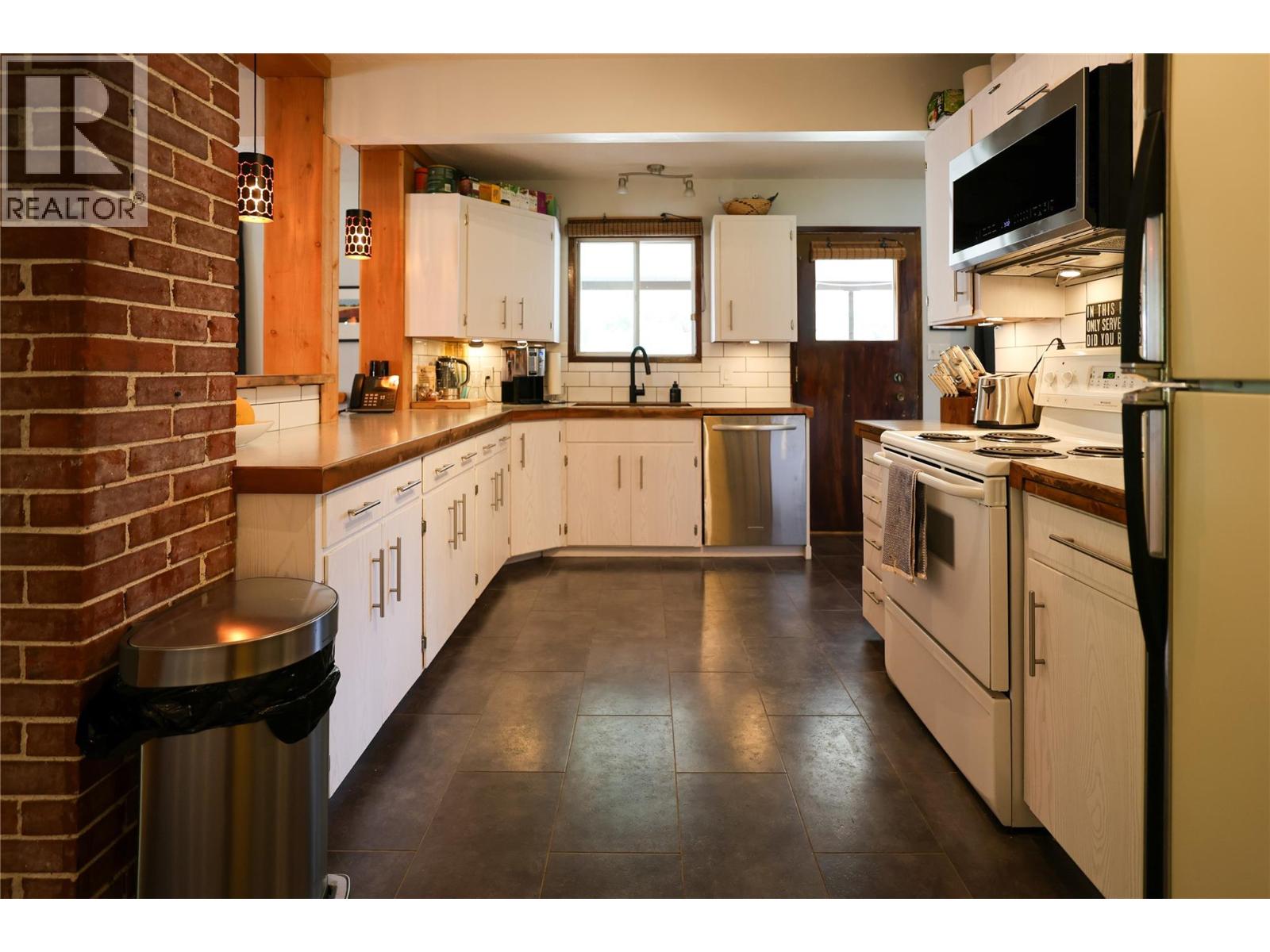 1324 Cedar Street, Nelson