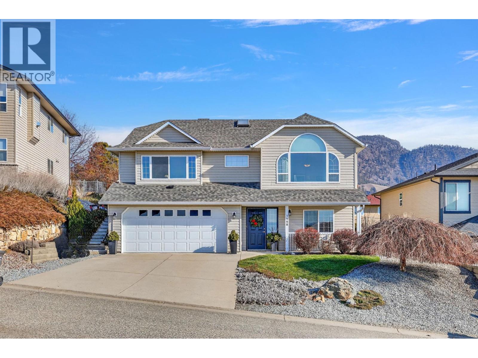 1568 Longley Crescent - 1
