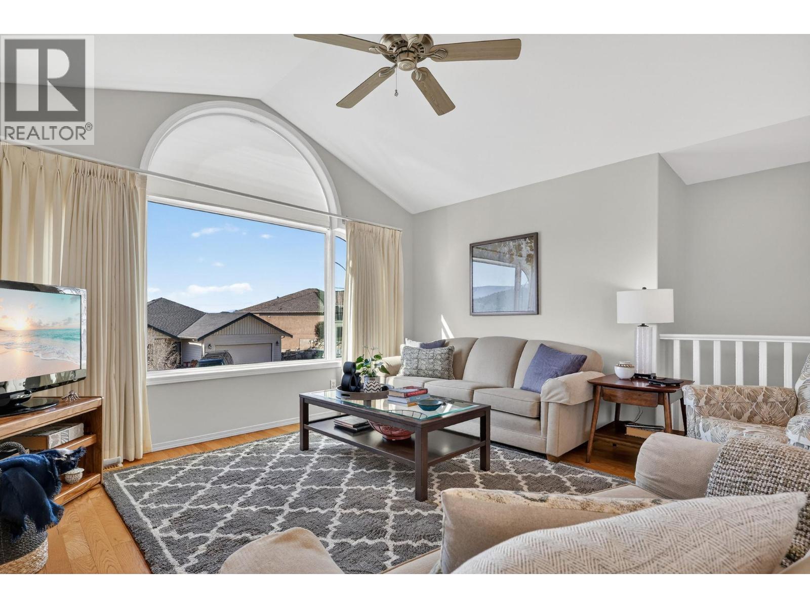  1568 Longley Crescent, Kelowna