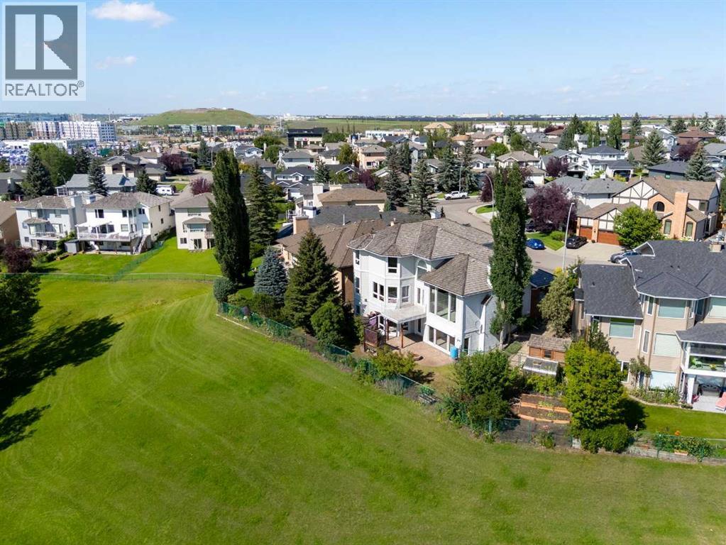 Single Family House for Sale in  Douglas Woods Manor SE Douglasdale/Glen Calgary 