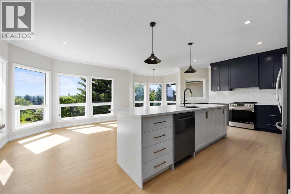 Single Family House for Sale in  Douglas Woods Manor SE Douglasdale/Glen Calgary 