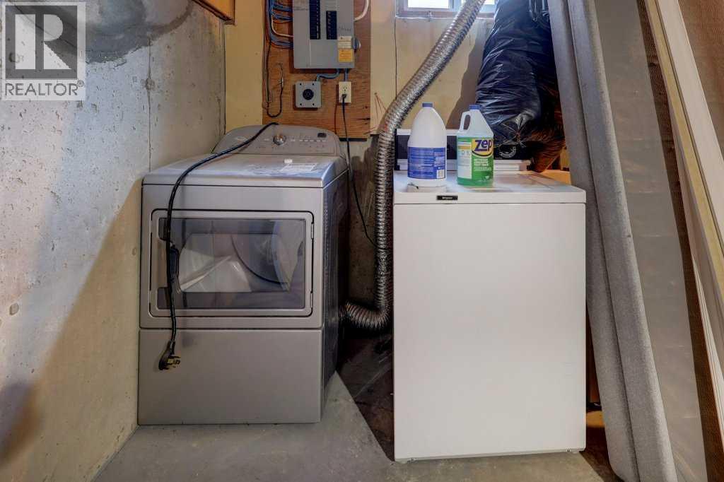 Single Family House for Sale in   Whitnel Court NE Whitehorn Calgary 