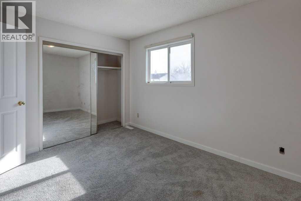 Single Family House for Sale in   Whitnel Court NE Whitehorn Calgary 