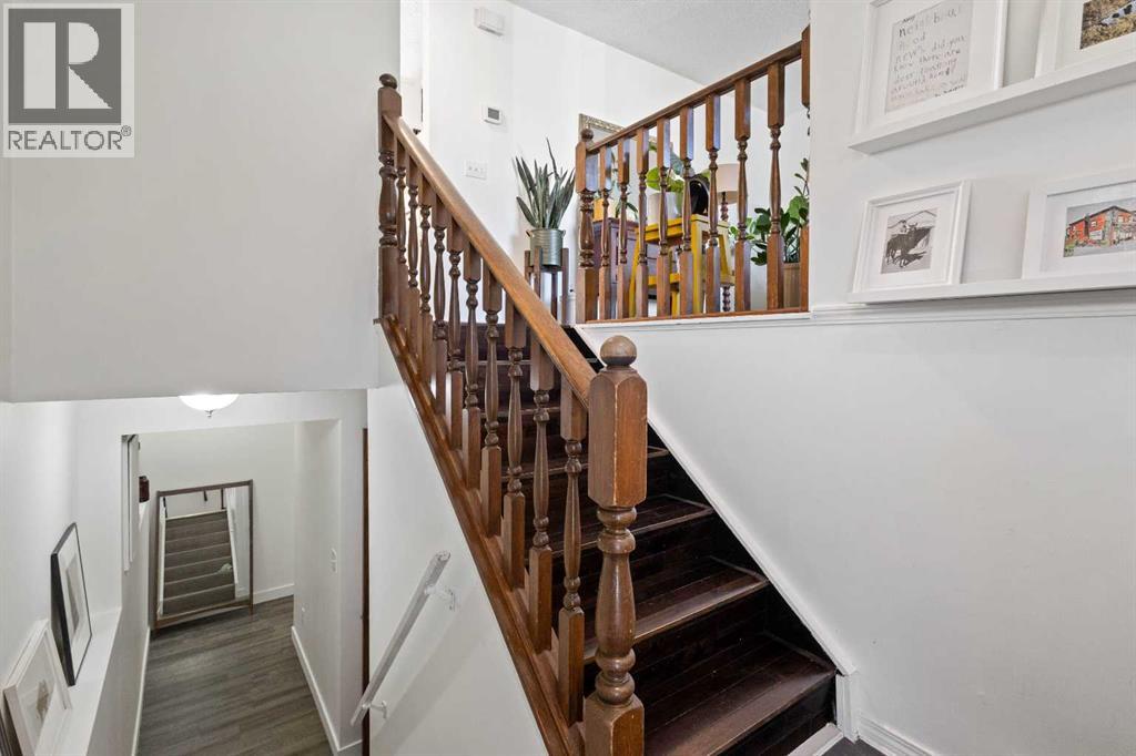 Single Family House Bi-level for Sale in  Castlebrook Way NE Castleridge Calgary 