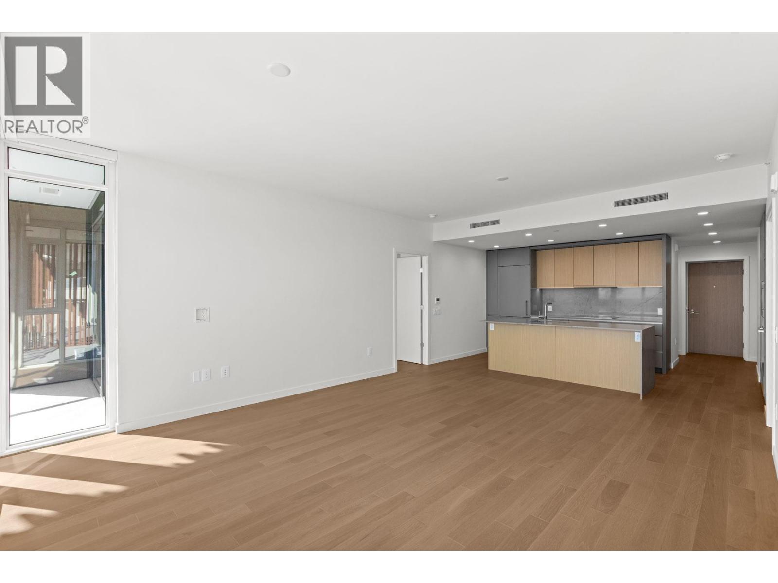 802 3963 UPLANDS WAY, West Vancouver