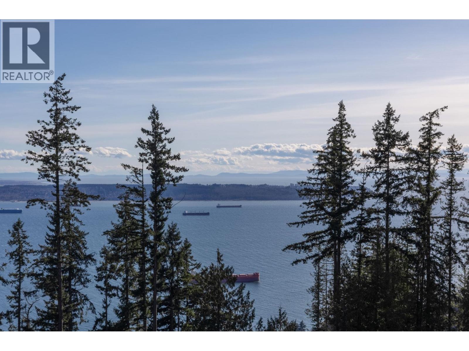 802 3963 UPLANDS WAY, West Vancouver