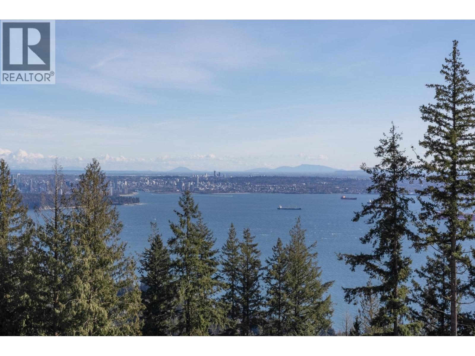 802 3963 UPLANDS WAY, West Vancouver