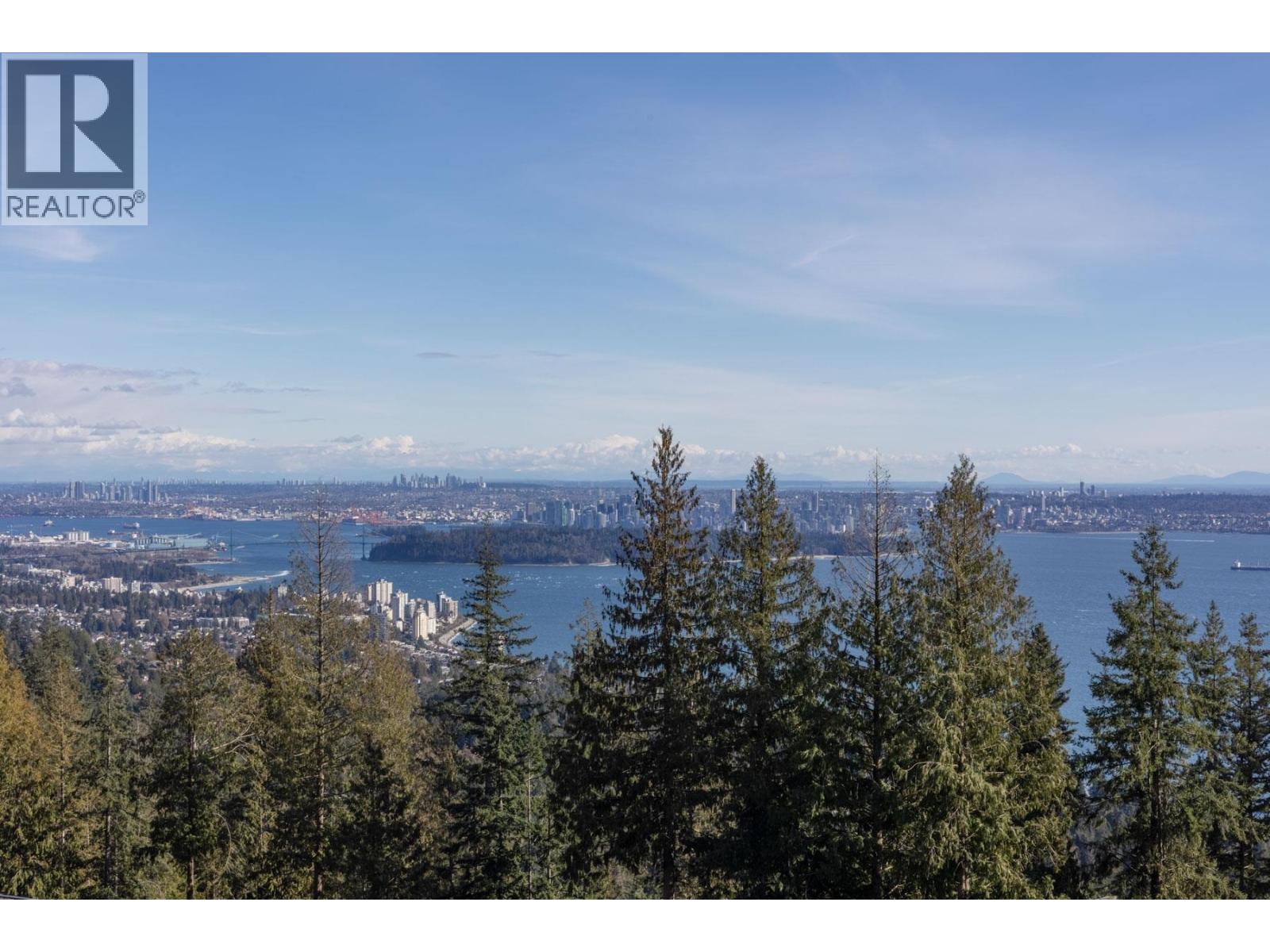 802 3963 UPLANDS WAY, West Vancouver