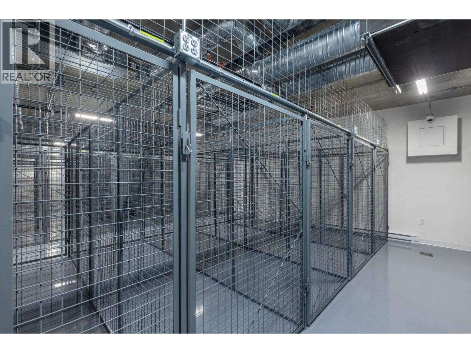 802 3963 UPLANDS WAY, West Vancouver