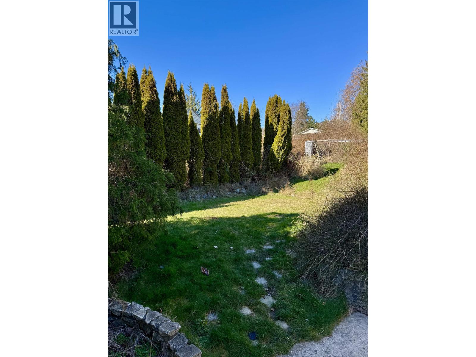 702 GIBSONS WAY, Gibsons