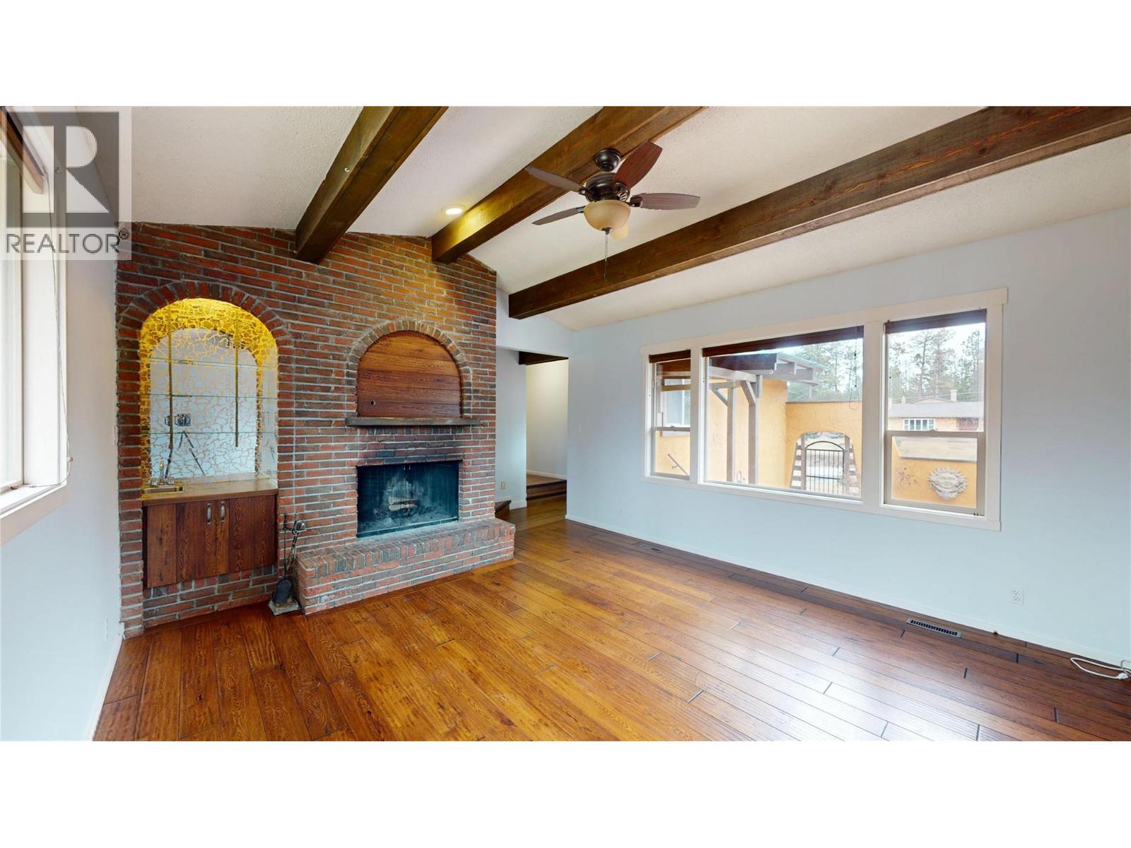 2003 38TH AVENUE S - 4