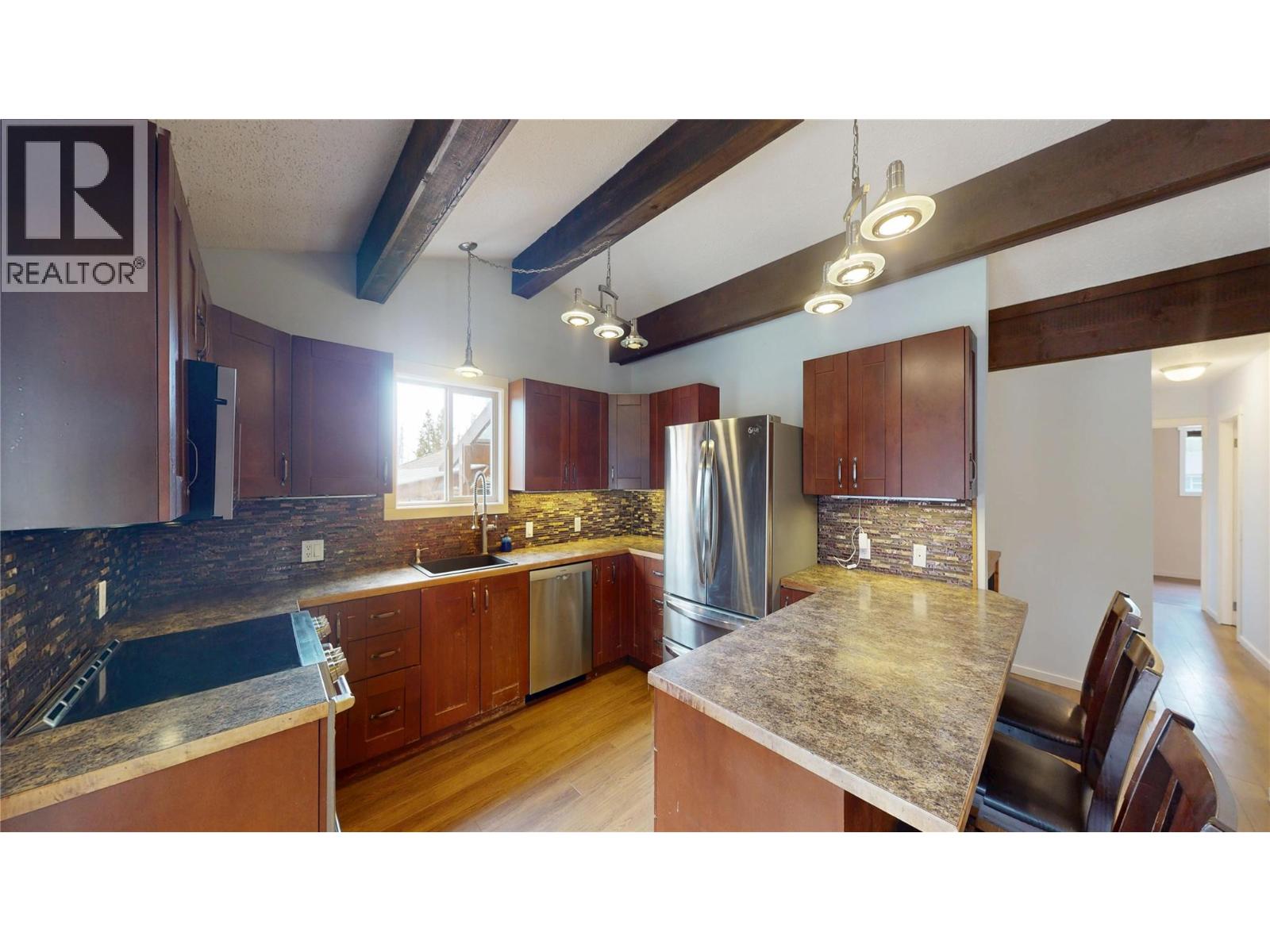 2003 38TH AVENUE S - 10