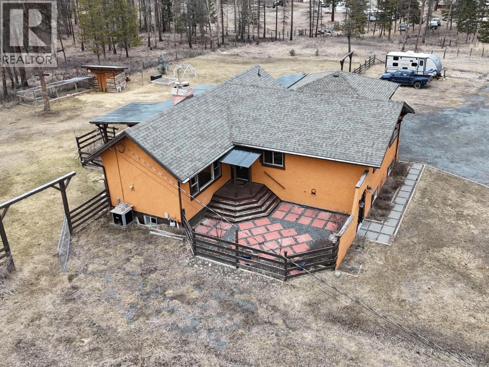 2003 38TH AVENUE S - 38