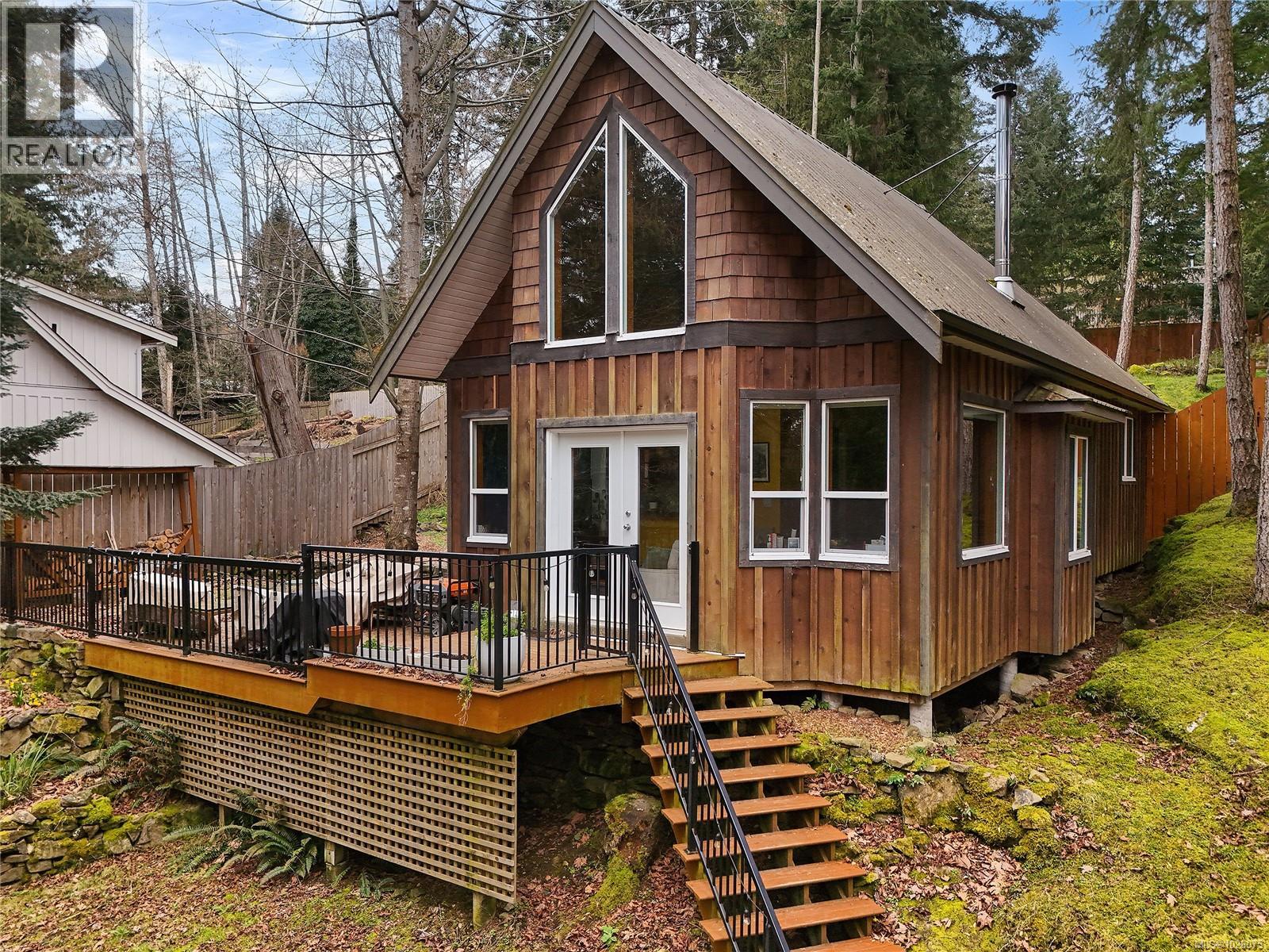  254 Mariners Way, Mayne Island