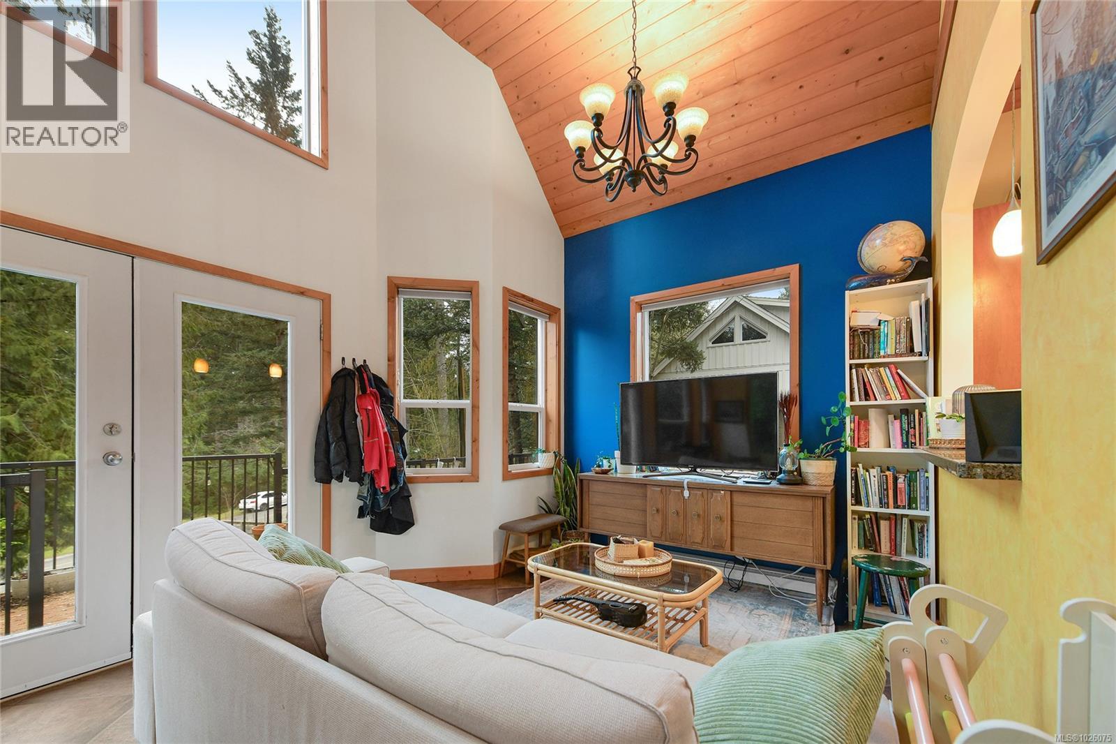  254 Mariners Way, Mayne Island