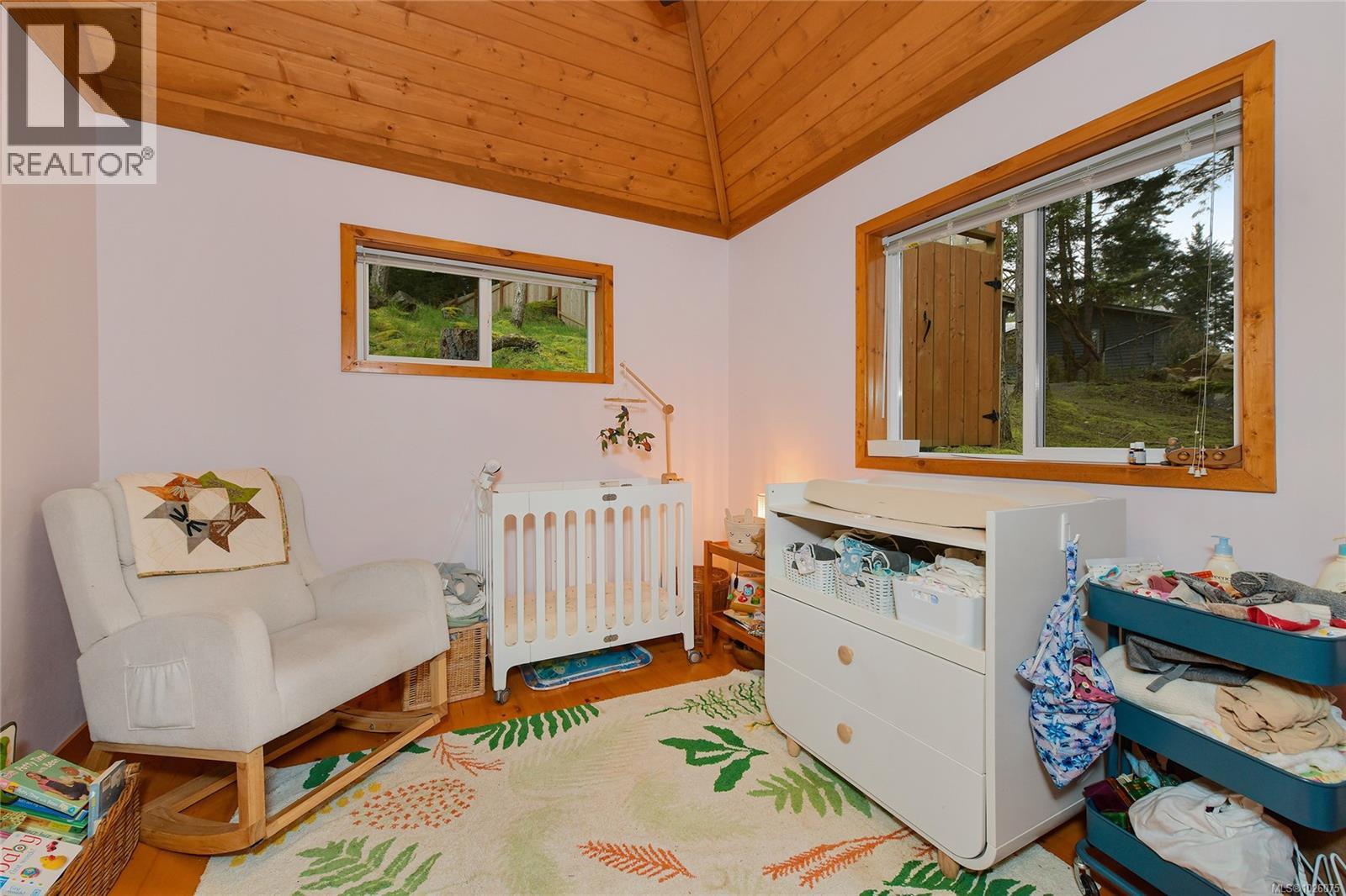  254 Mariners Way, Mayne Island