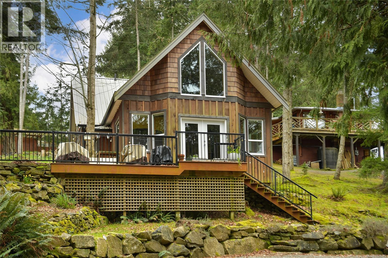  254 Mariners Way, Mayne Island