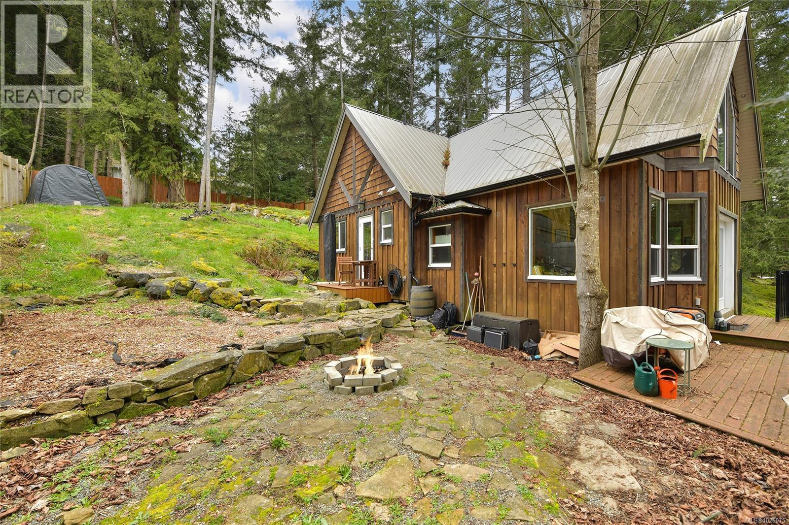  254 Mariners Way, Mayne Island