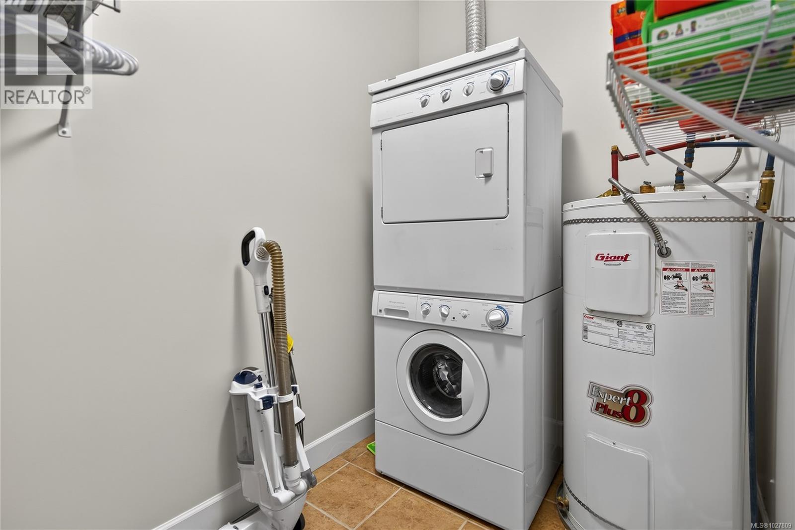 #221 930 BRAIDWOOD RD - 34