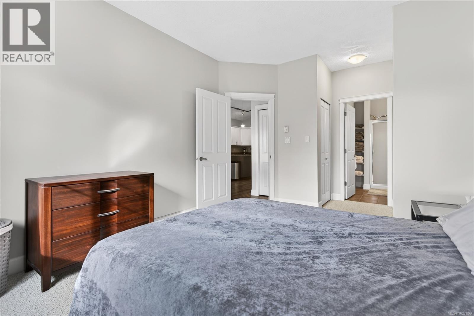 #221 930 BRAIDWOOD RD - 25