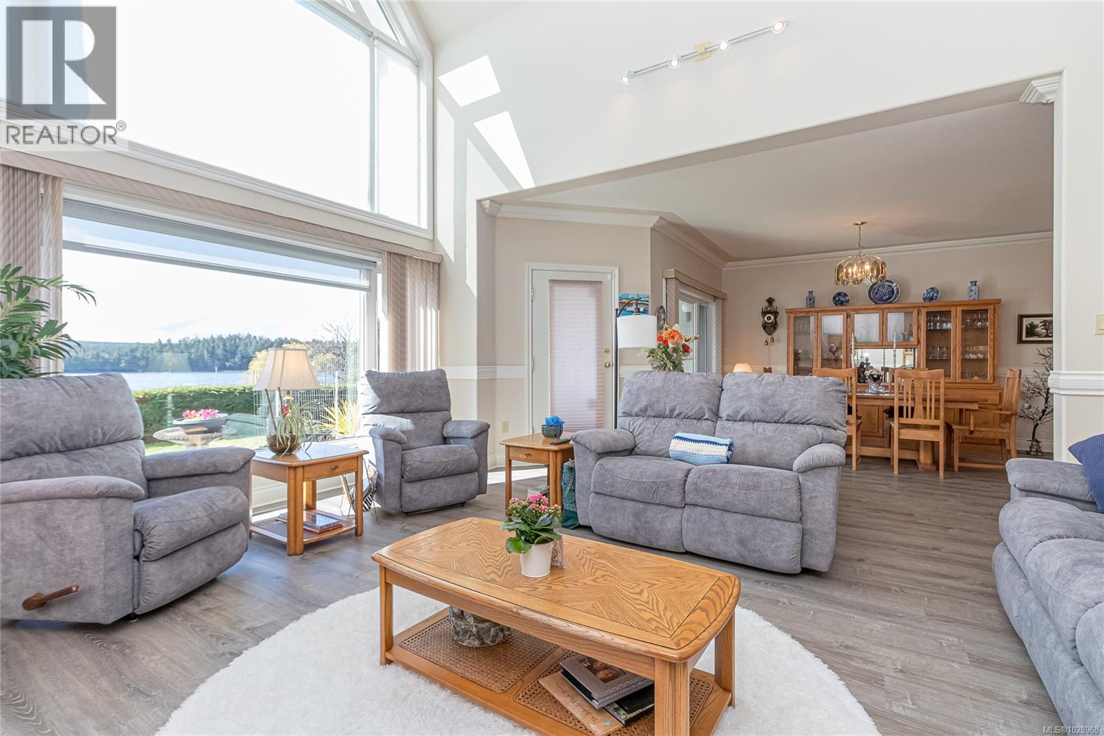 #4 1600 BRYNMARL RD - 19