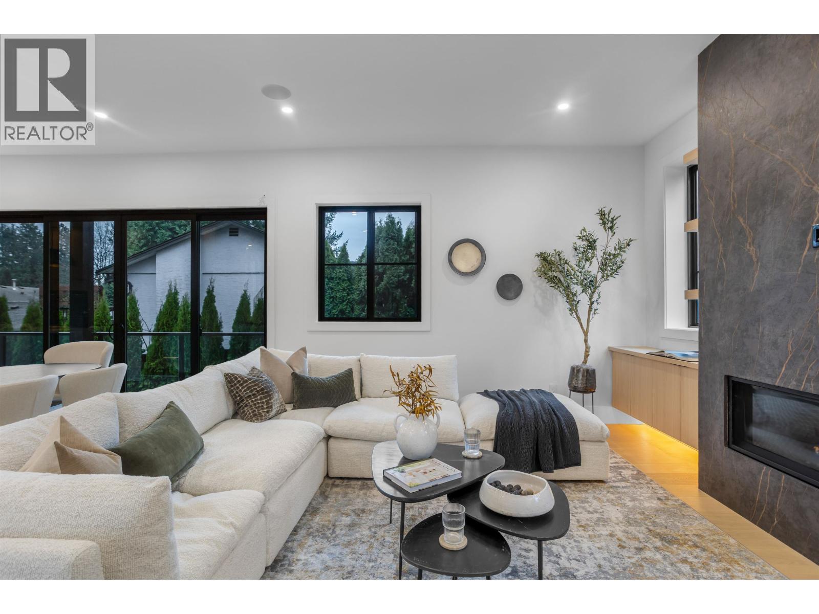 21606 124 Avenue - photo 2