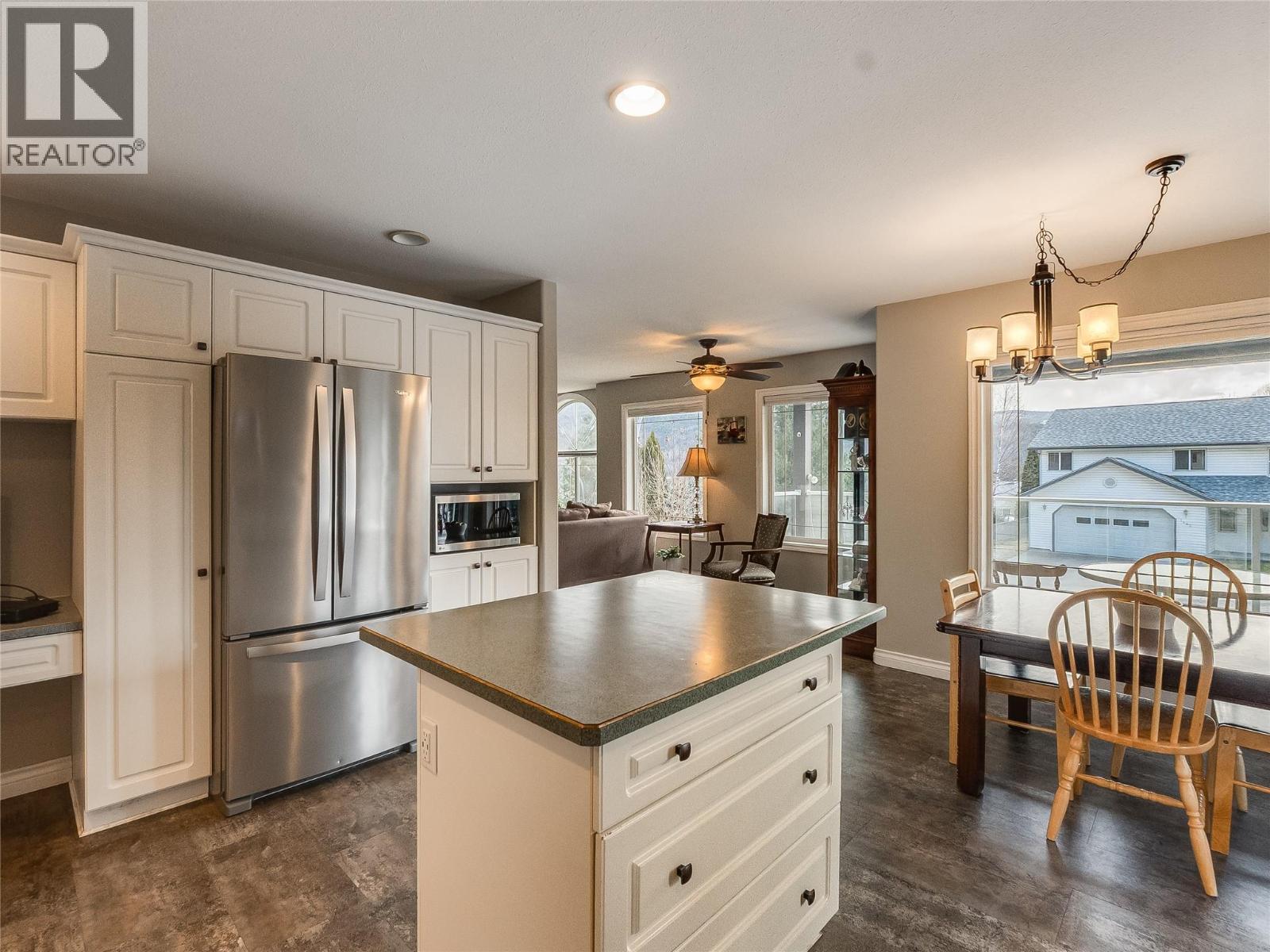 1479 37th Street, Castlegar