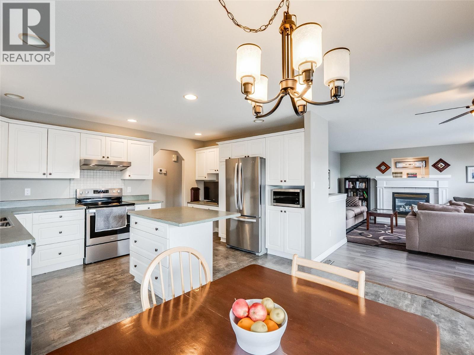 1479 37th Street, Castlegar