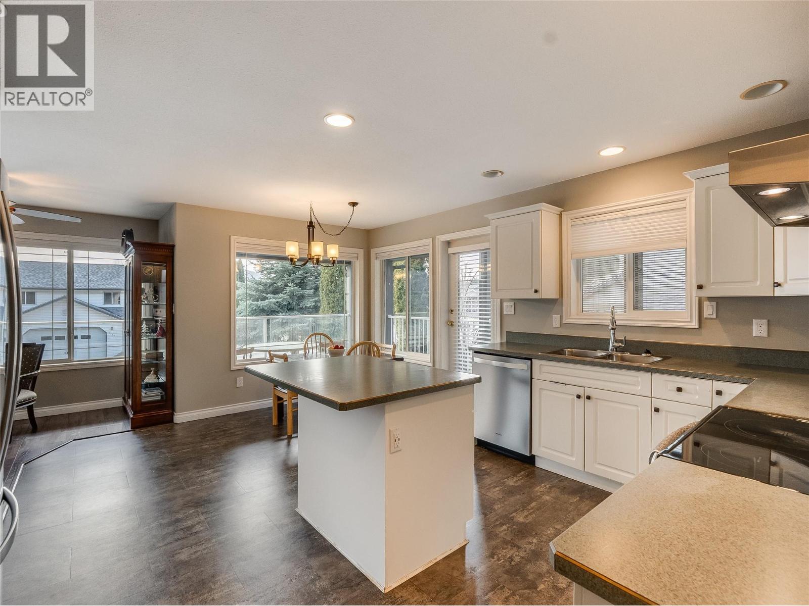 1479 37th Street, Castlegar