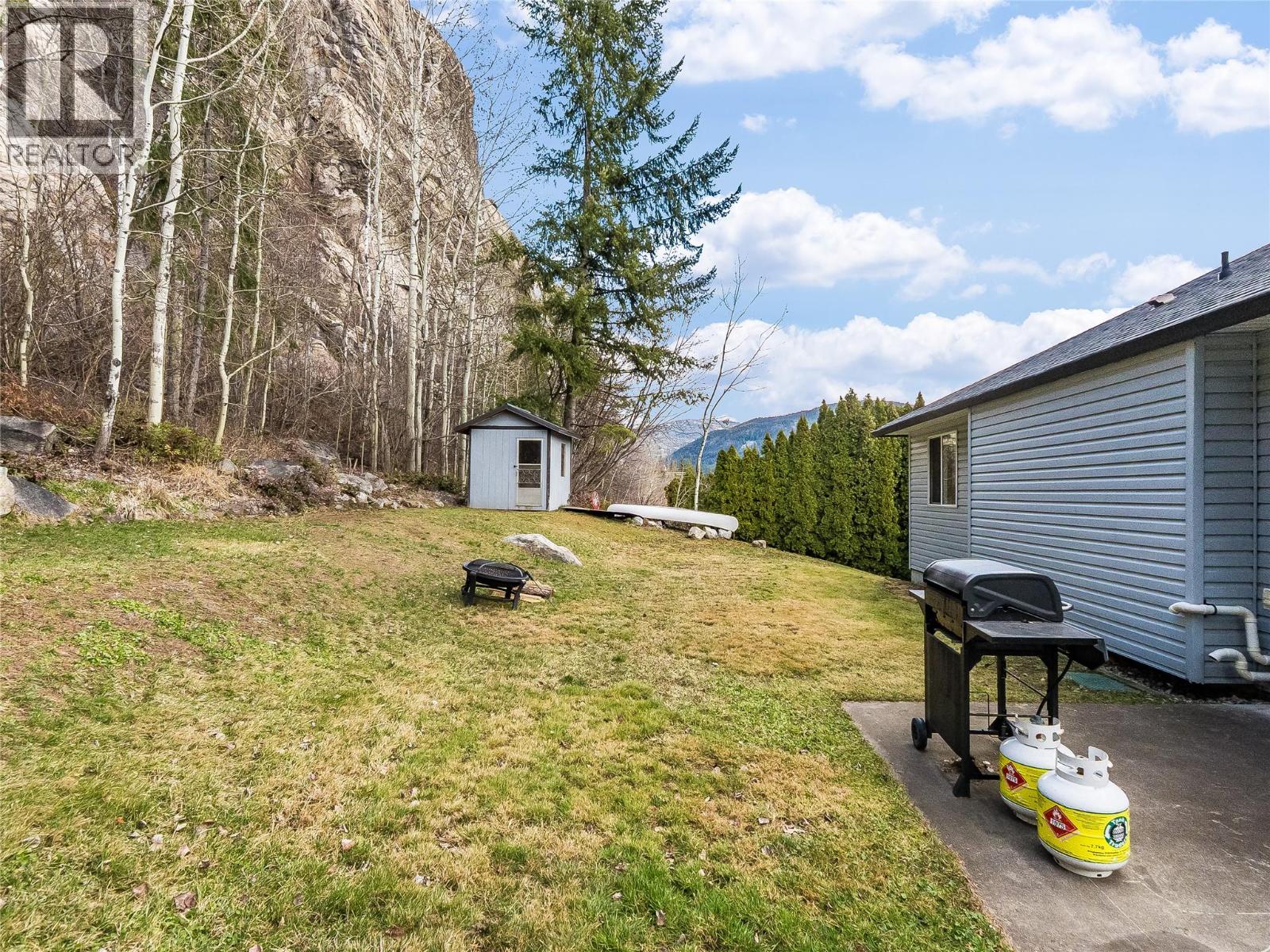 1479 37th Street, Castlegar