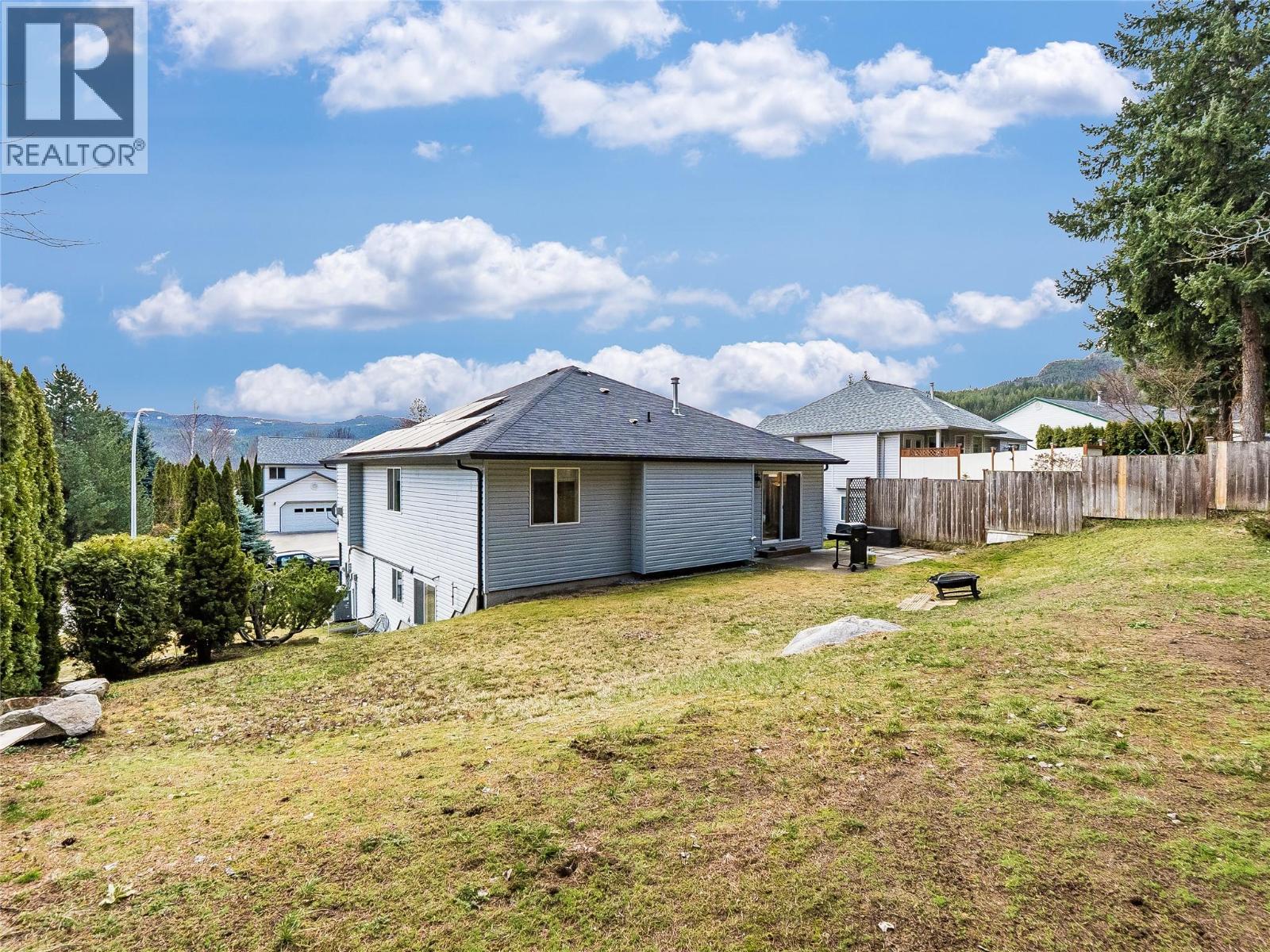 1479 37th Street, Castlegar