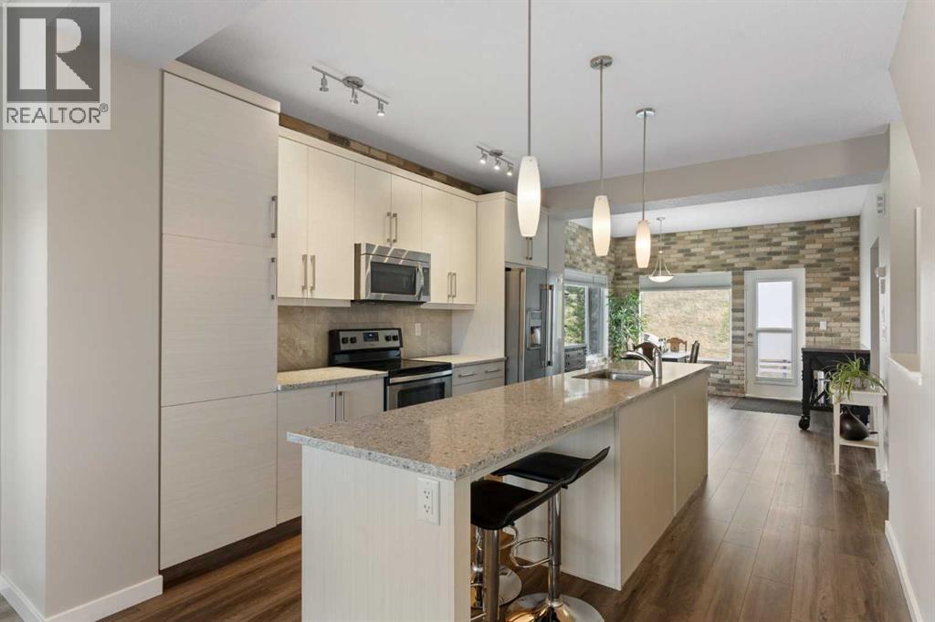 501 River Heights Drive, Cochrane