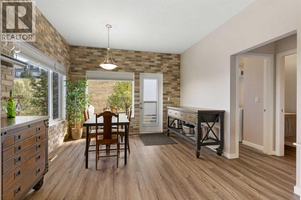 501 River Heights Drive, Cochrane