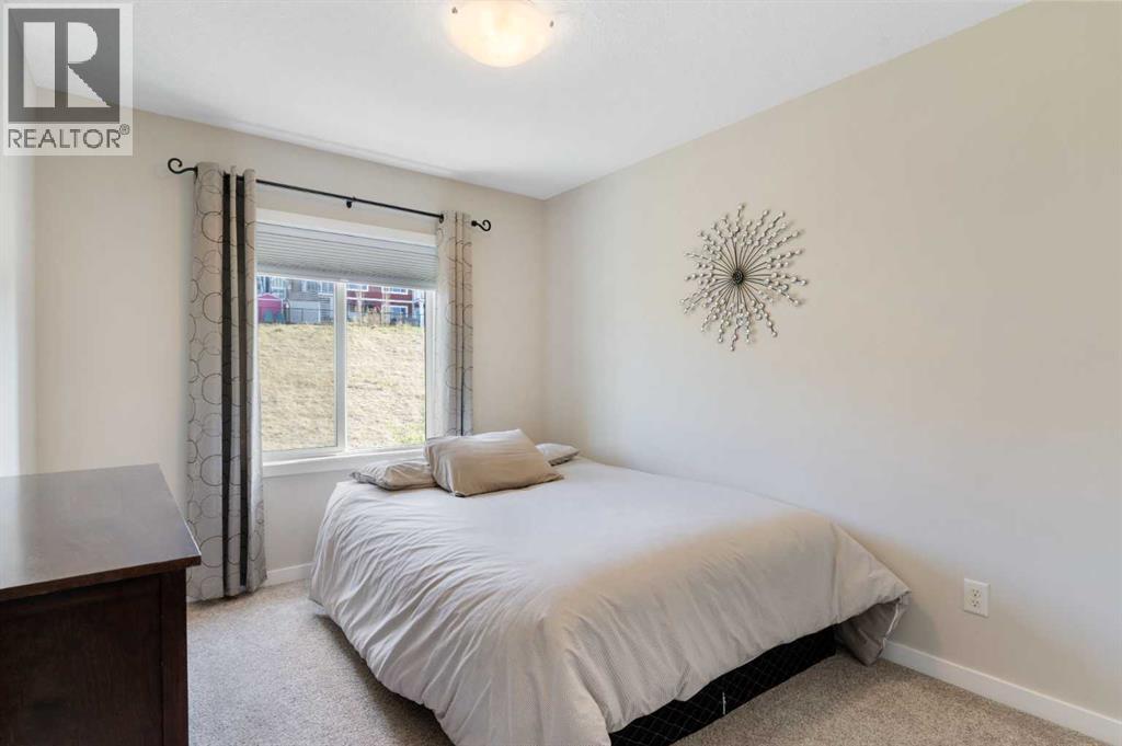 501 River Heights Drive, Cochrane