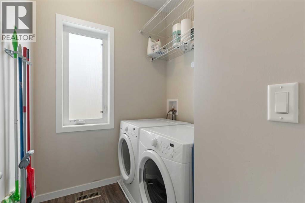 501 River Heights Drive, Cochrane